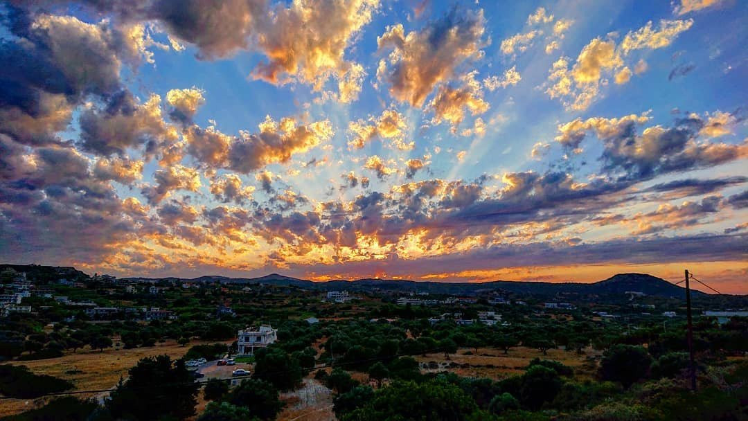 Telhinis Hotel主图