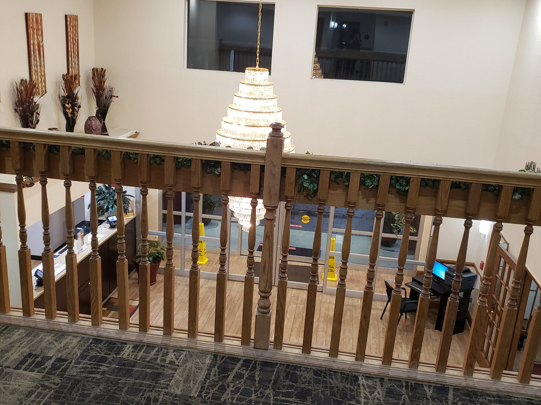 Reddick酒店住宿-奥卡拉红顶客栈&套房酒店