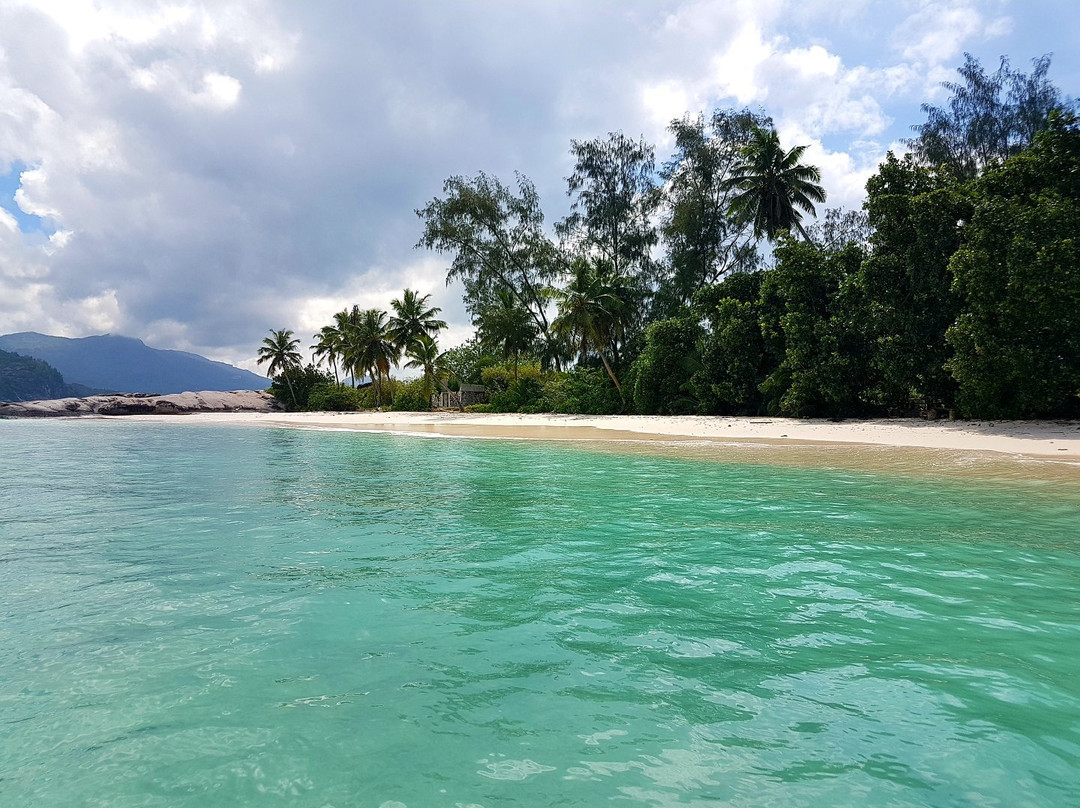 Thérèse Island-Port Glaud必去景点