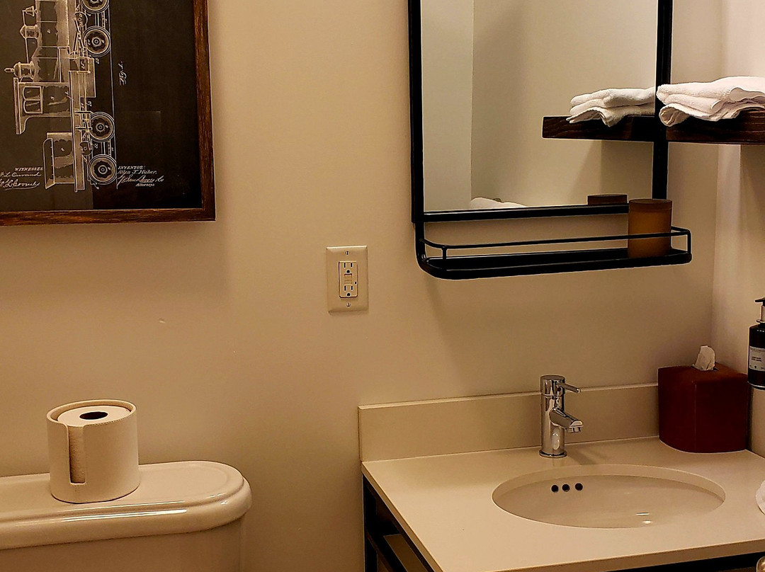 The Armstrong Hotel主图