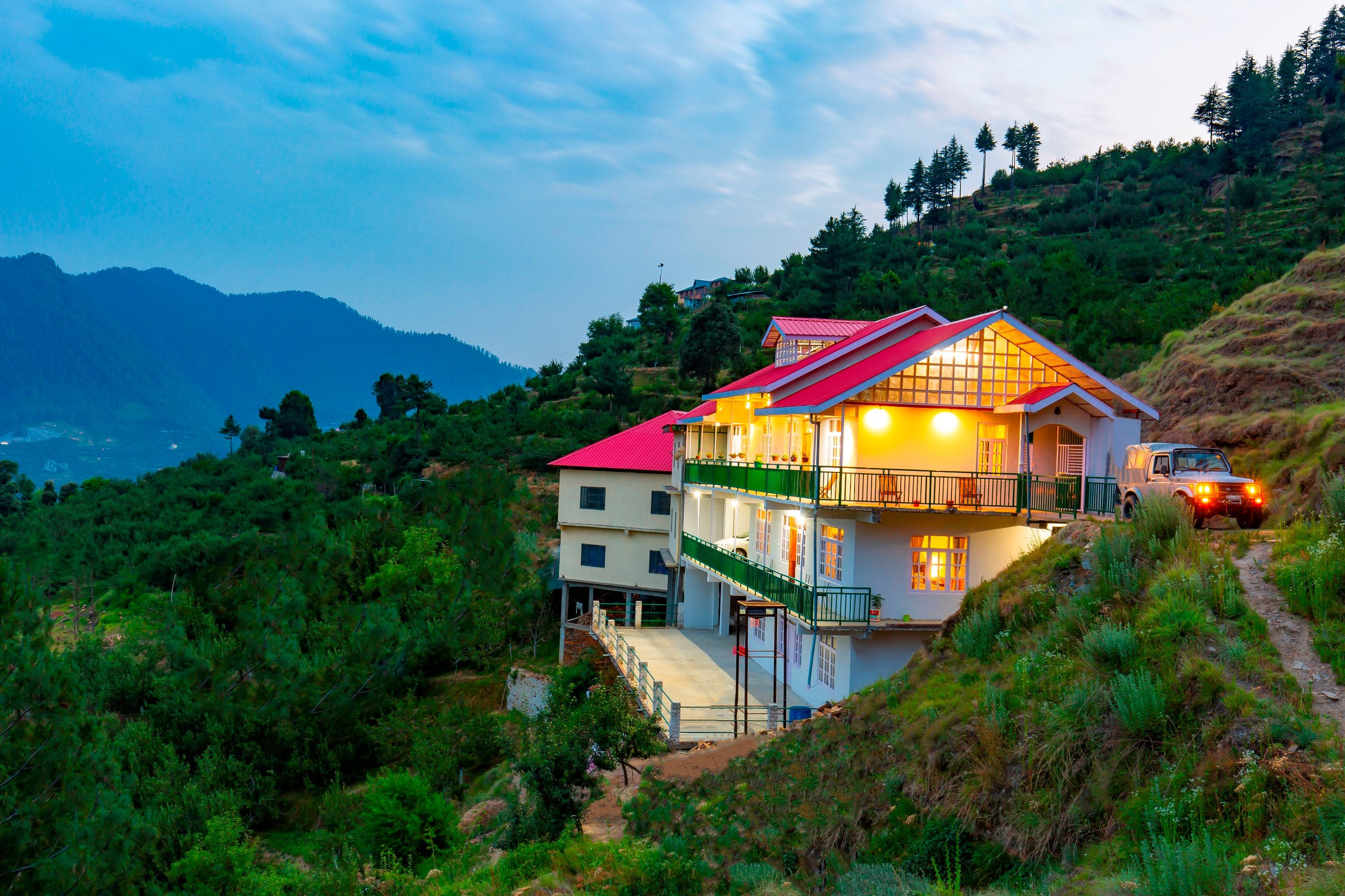 Zostel Homes Kotkhai (Shimla)-官方