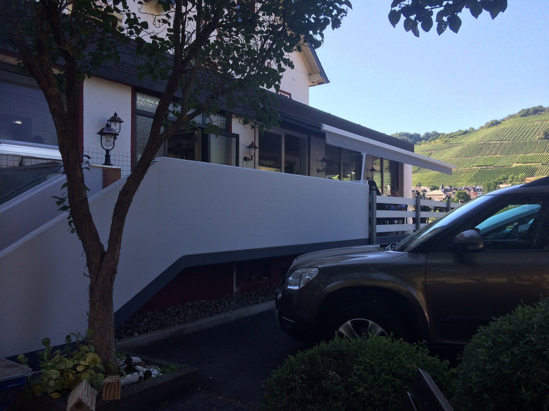 奥斯特曼酒店主图