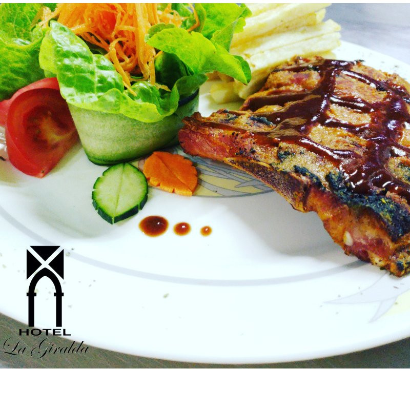 Hotel La Giralda主图