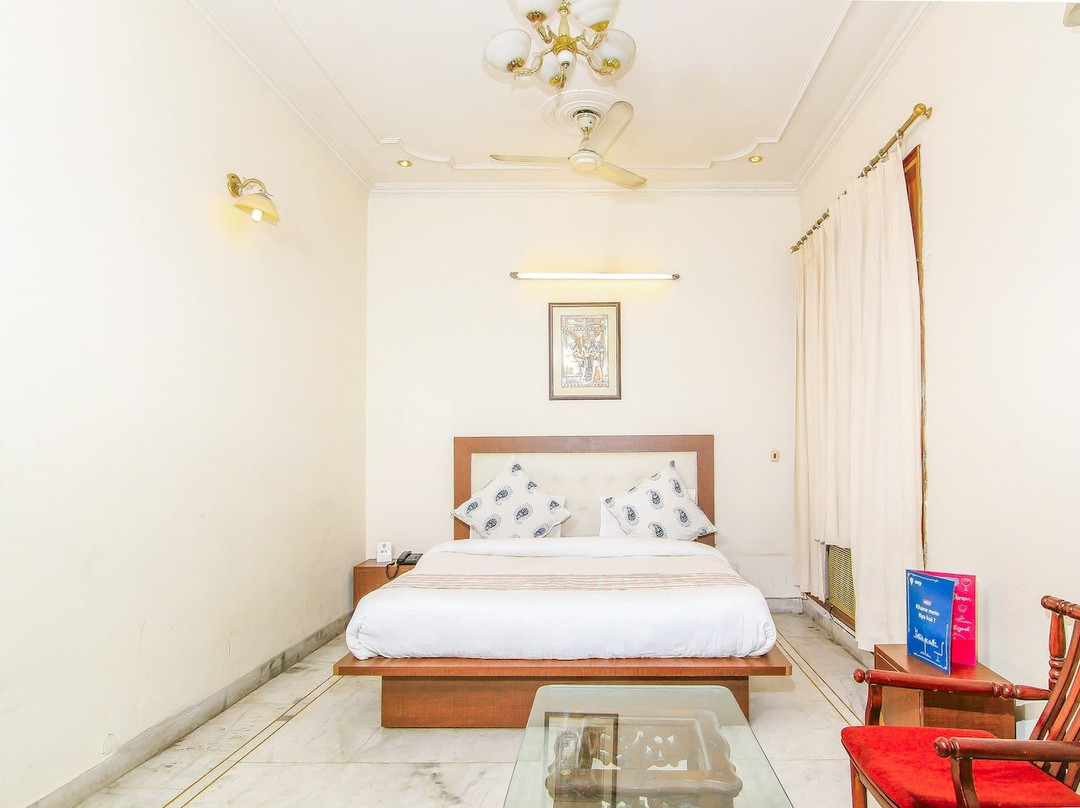 OYO 6242 Jalsa Resort主图