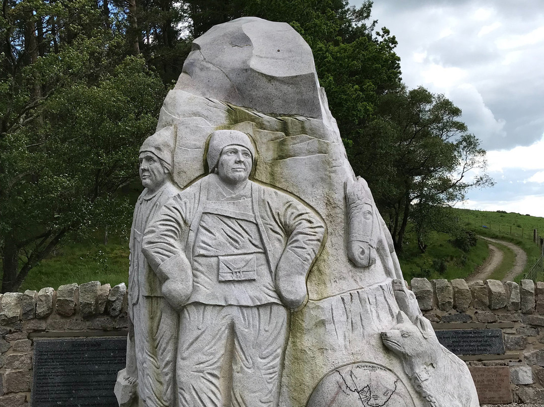 The Scott Wilson Memorial Sculpture-Kirriemuir必去景点