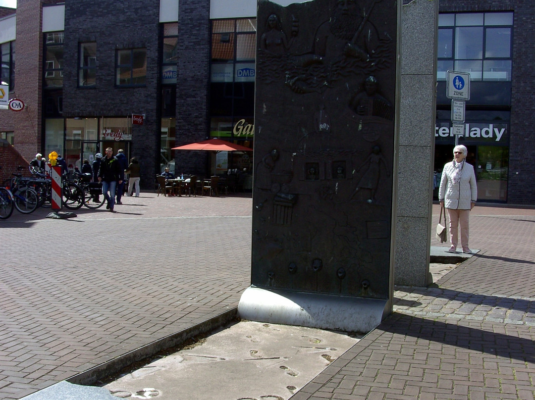 Brunnen am Kaemmererplatz-库克斯港县必去景点