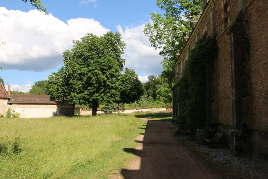 Chateau de Bresse sur Grosne主图