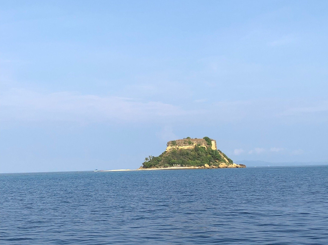 Animasola Island-Burias Island必去景点