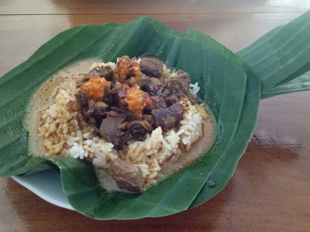 Pamekasan餐馆和美食-Nasi Gandul Kasmaran