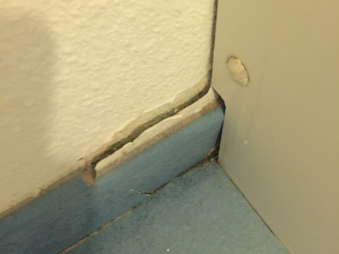 霍特根博西康铂餐厅酒店主图