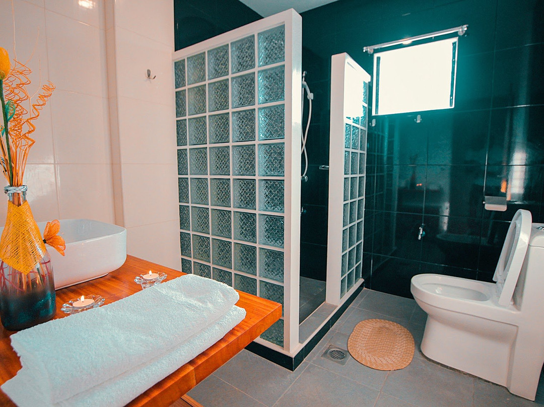 Kingswick Residences And Lodge主图