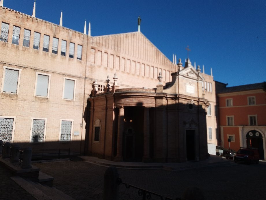 Basilica della Misericordia景点图片