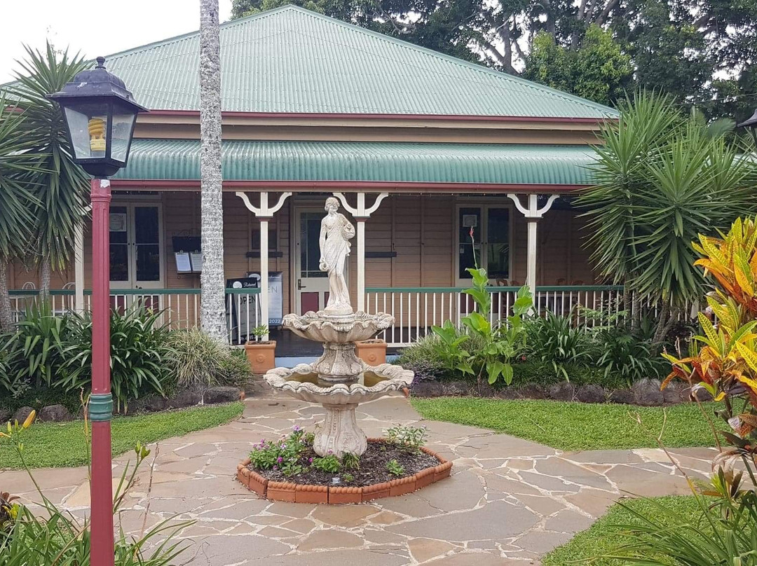 Eden House Retreat主图