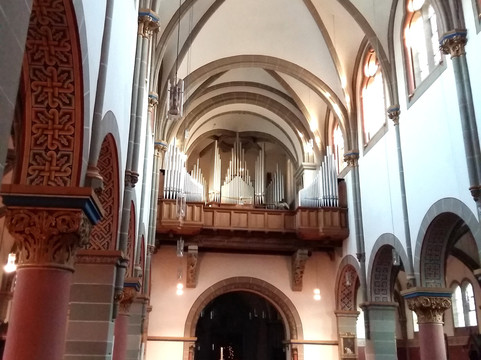 Rosenkranzkirche-巴特诺因阿尔－阿尔韦勒必去景点