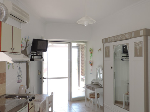 怀旧公寓酒店主图