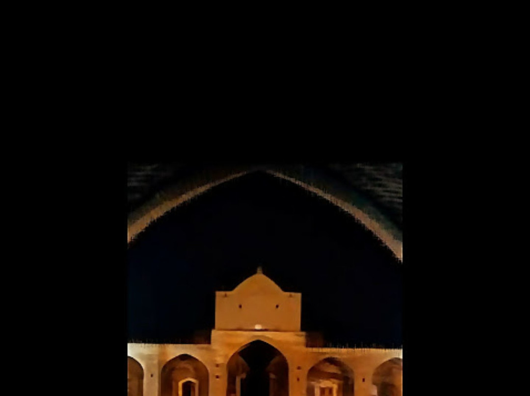 Pasangan Caravansary主图