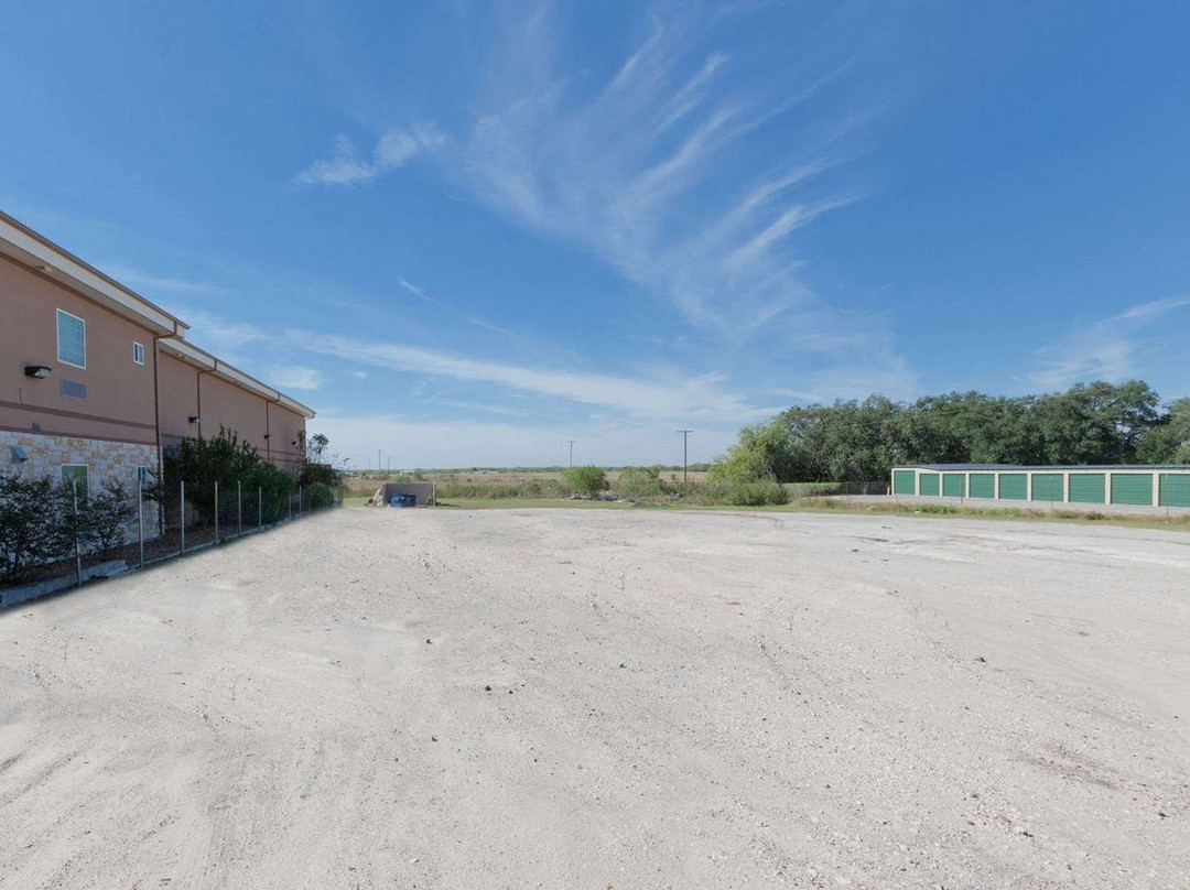 Days Inn by Wyndham Kenedy主图