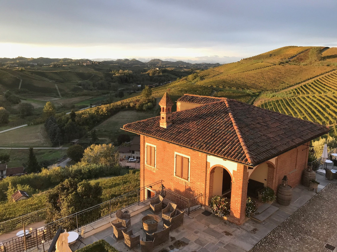 Villa Tiboldi - hotel主图