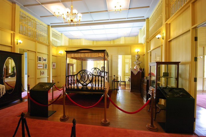 The Dara Pirom Palace-夜林必去景点