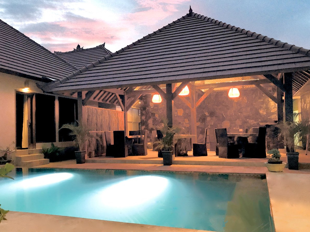 Ekas Surf & Kitesurfing Resort主图