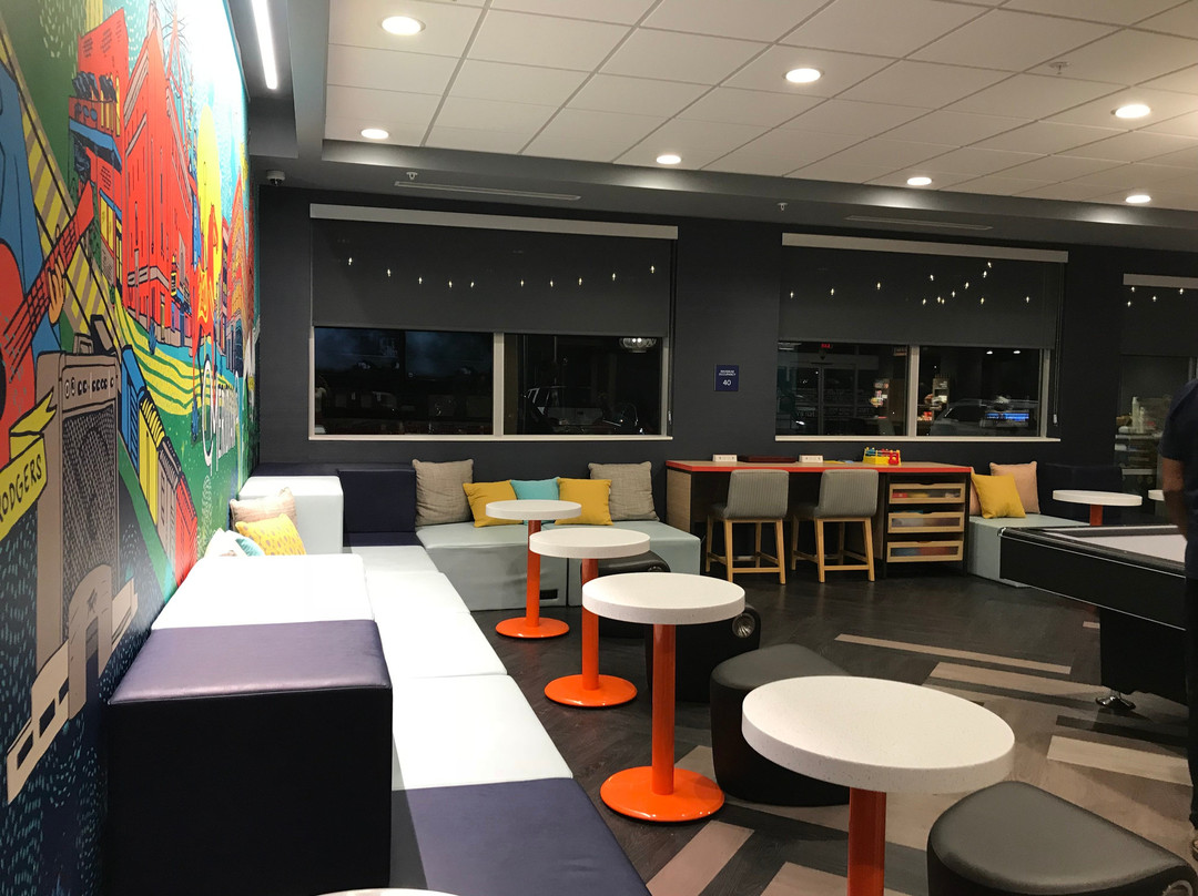 Tru by Hilton Meridian主图