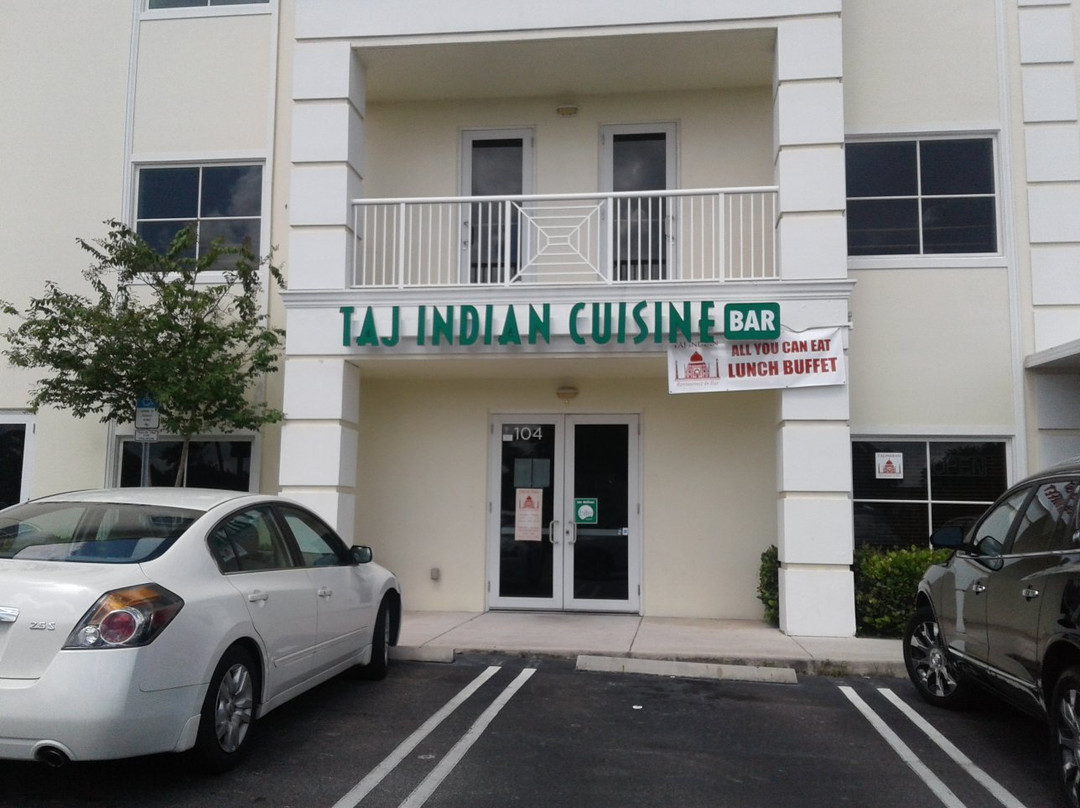 Taj Indian Restaurant & Bar