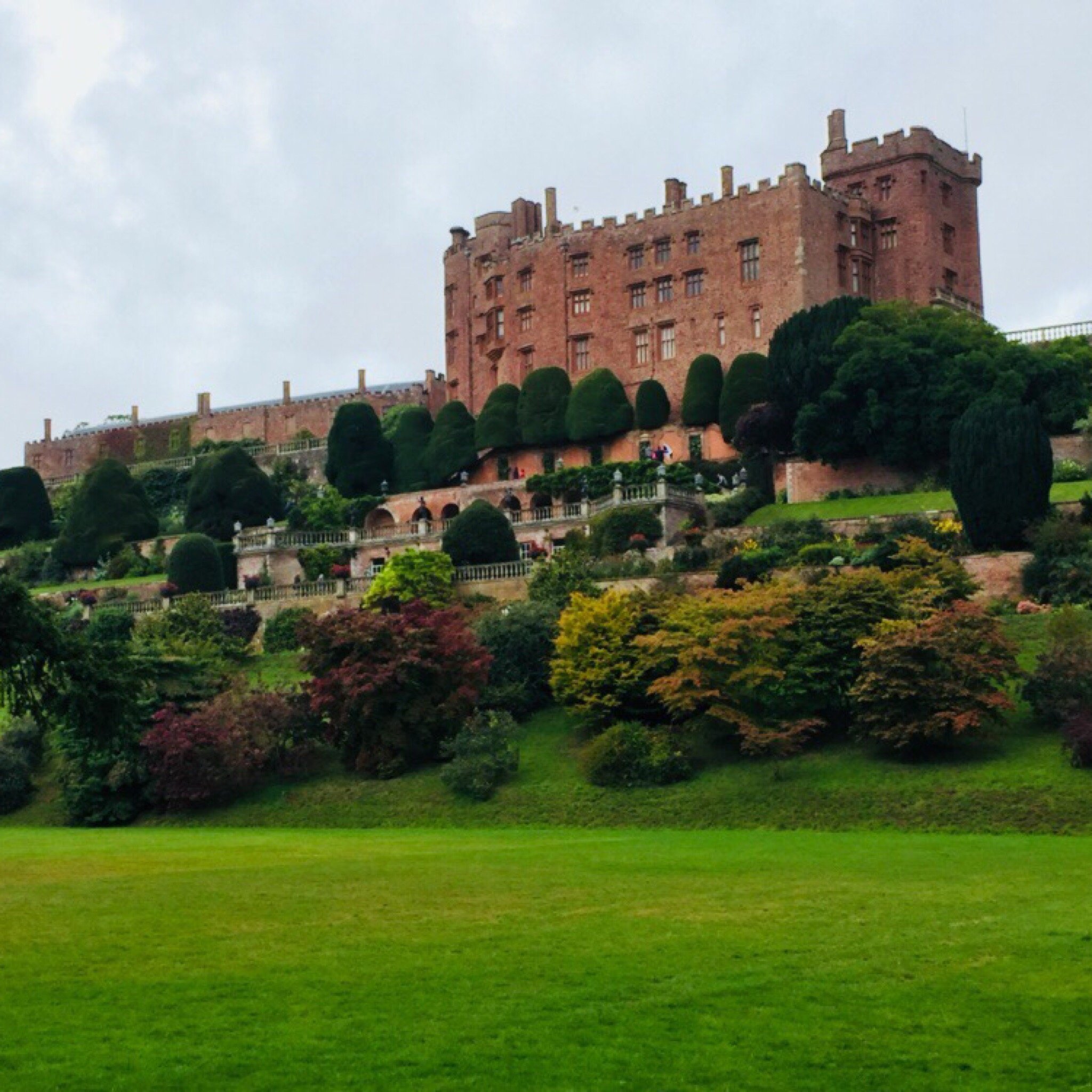 Trefnant Hall-官方