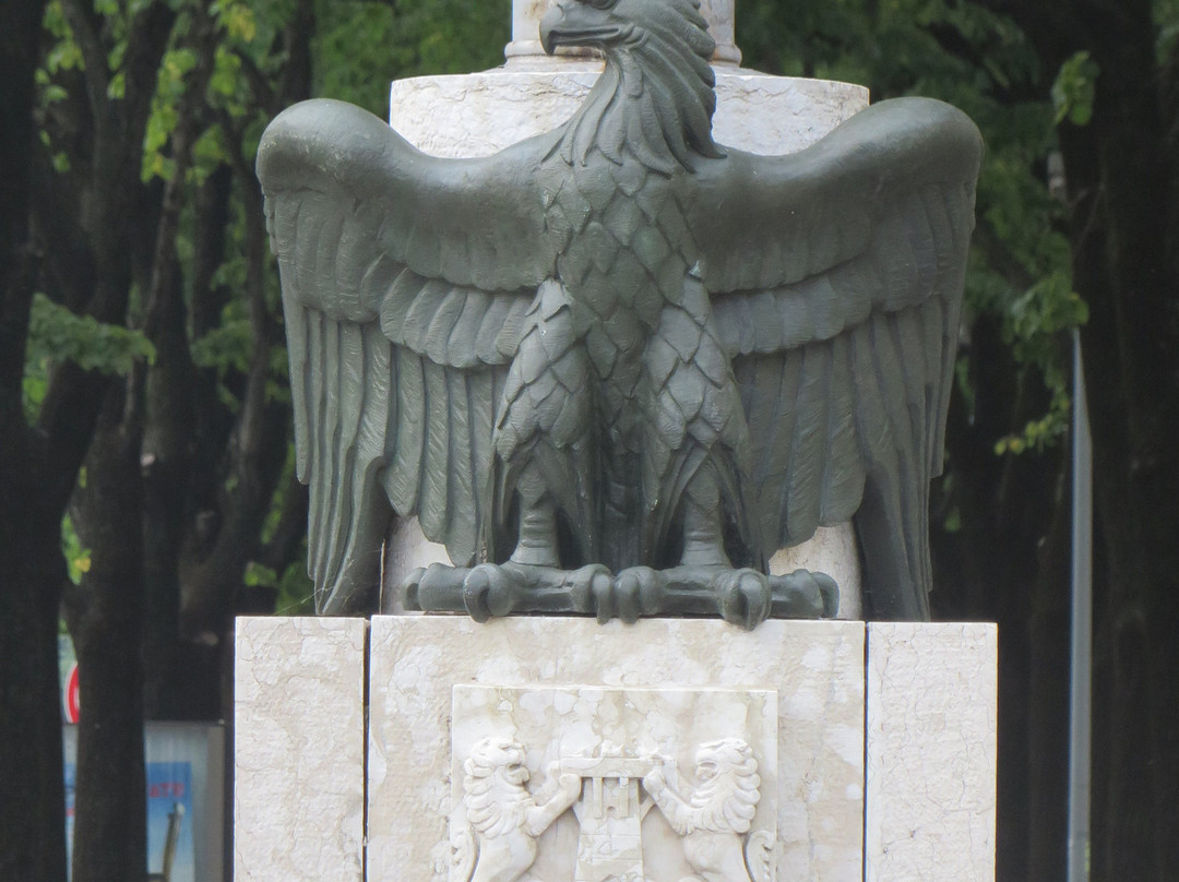 Monumento Al Generale Giardino-巴萨诺－德尔格拉帕必去景点