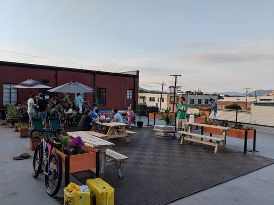 Downshift Bikes & Brews-罗阿诺克必去景点