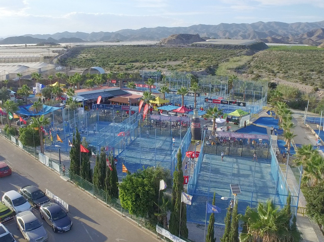 Padelante Club Deportivo-阿吉拉斯必去景点