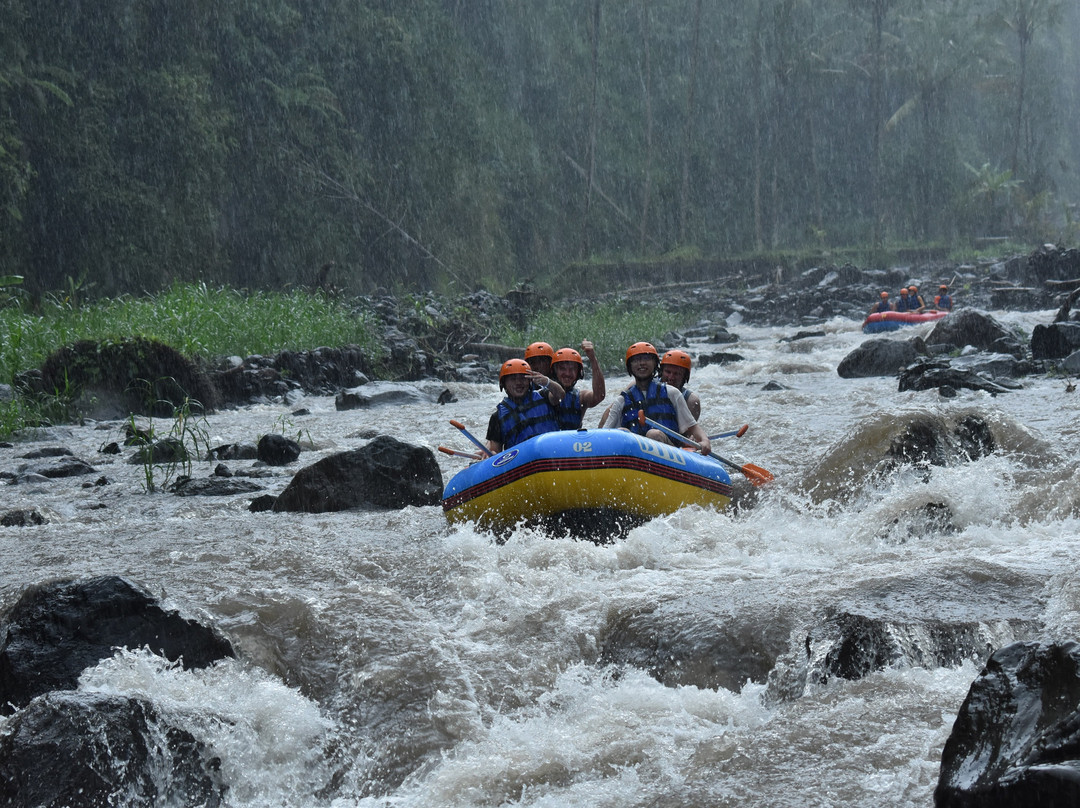 BTR Bali Tubing & Rafting-卡朗阿森必去景点