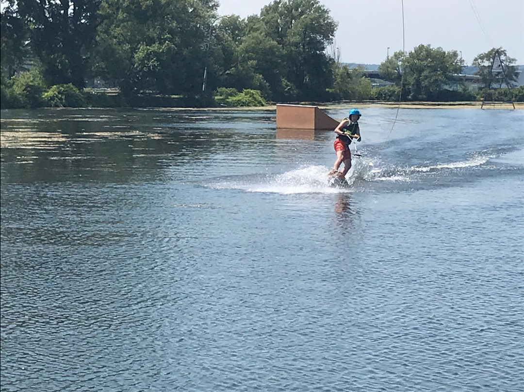 Trenchtown Wake Park景点图片