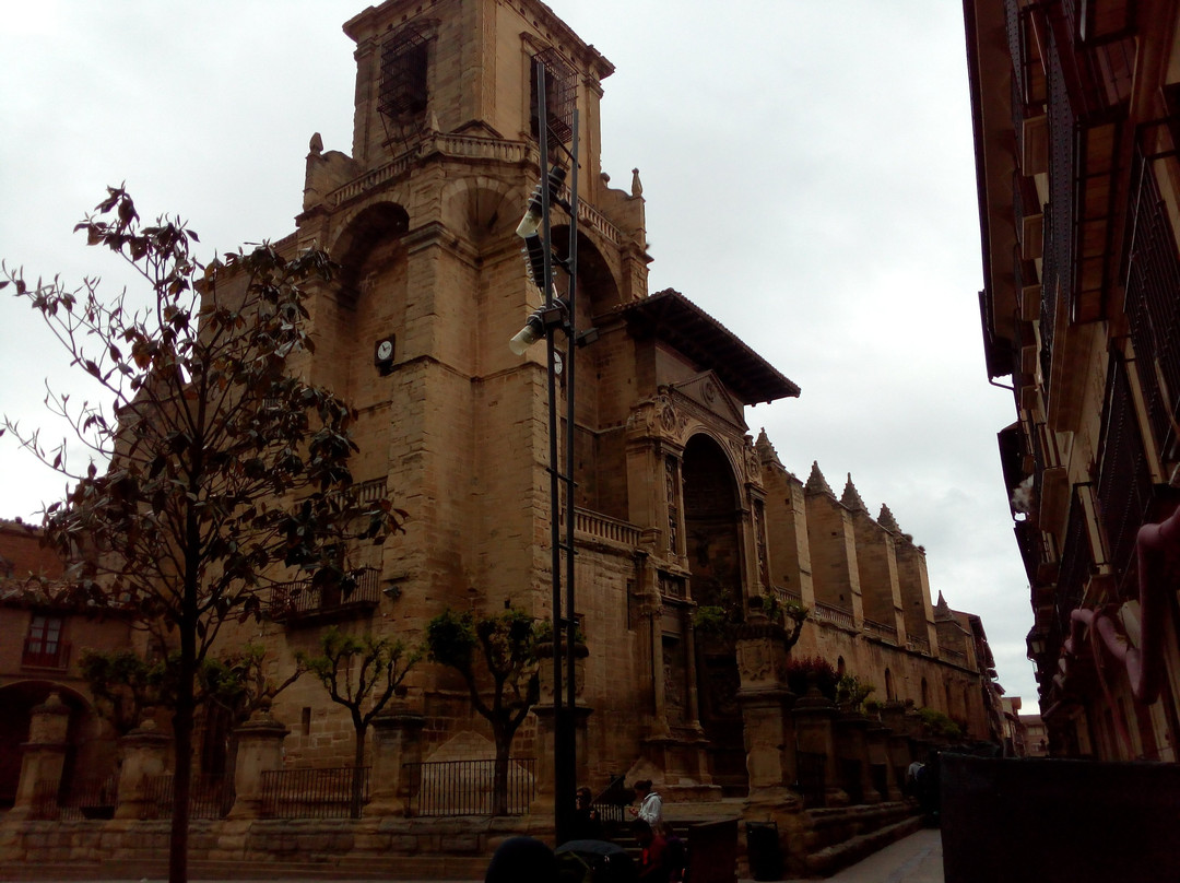 Parroquia de la Asuncion de Santa Maria景点图片