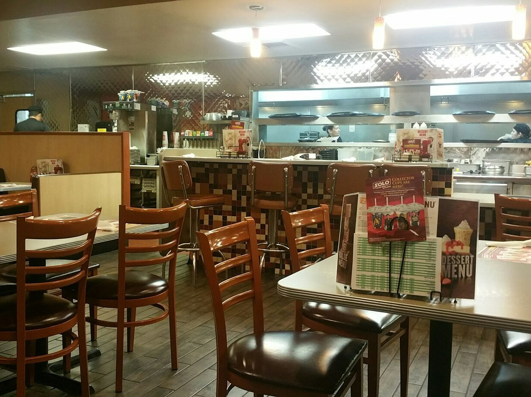 Alpaugh餐馆和美食-Denny's