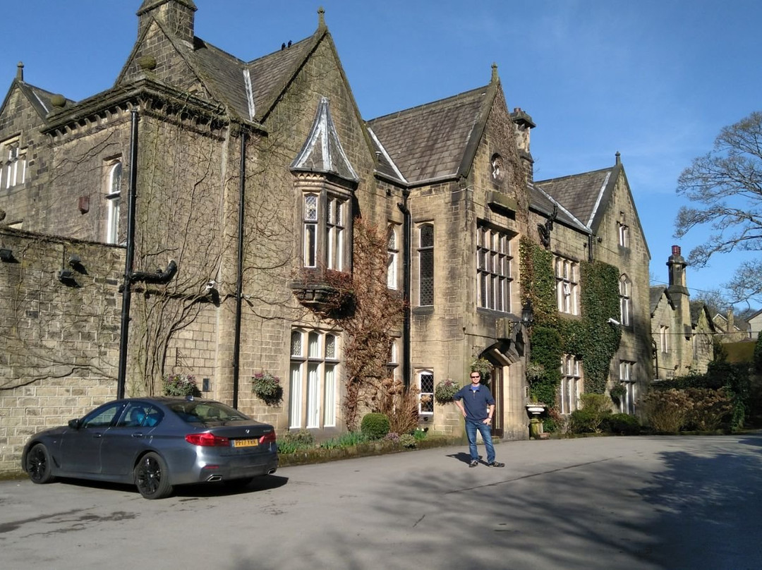 Oakwood Hall Hotel主图