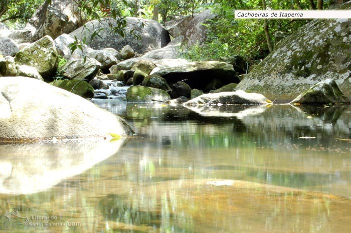 Cachoeira de Itapema景点图片
