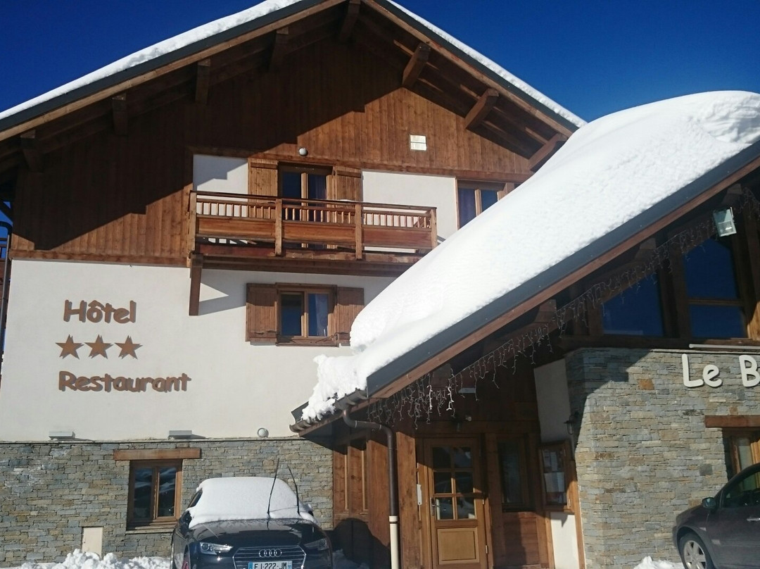 Hotel The Originals Le Beausoleil主图