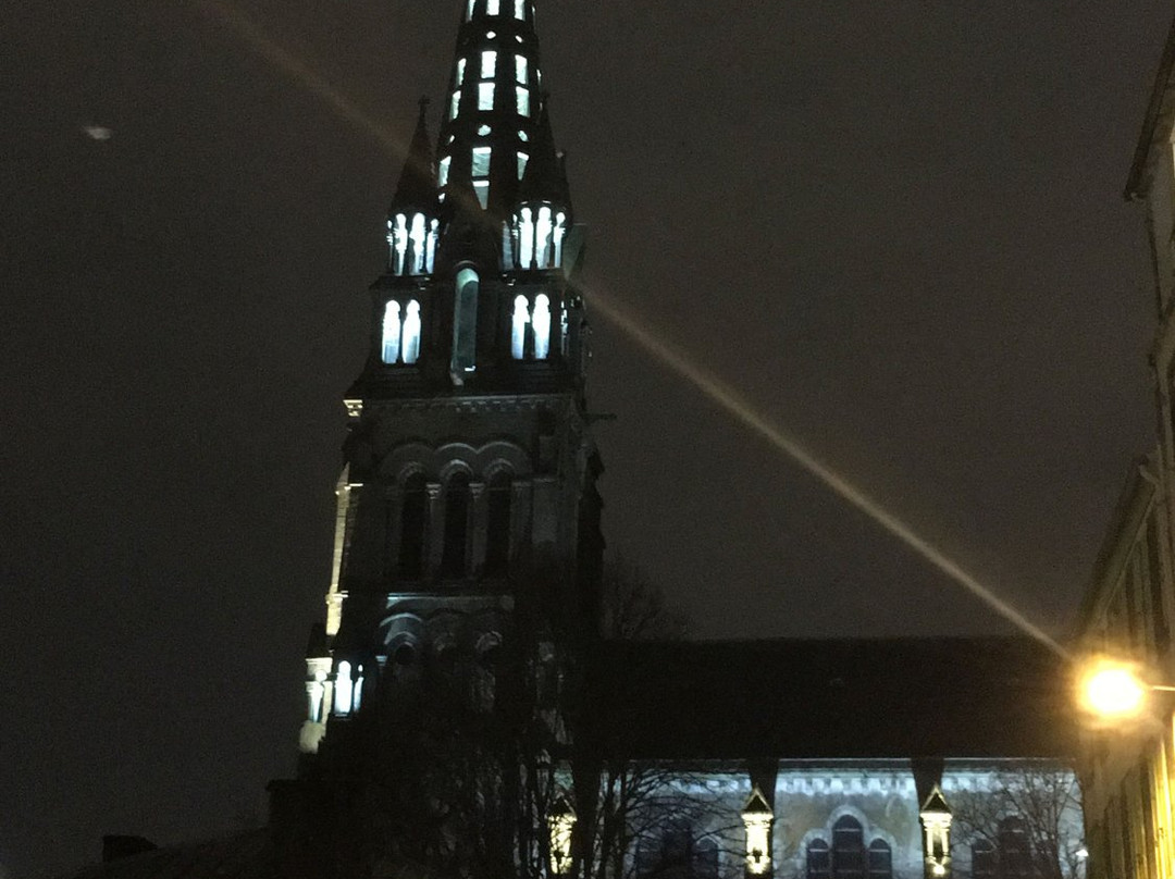 Eglise Saint Martin-布列斯特必去景点