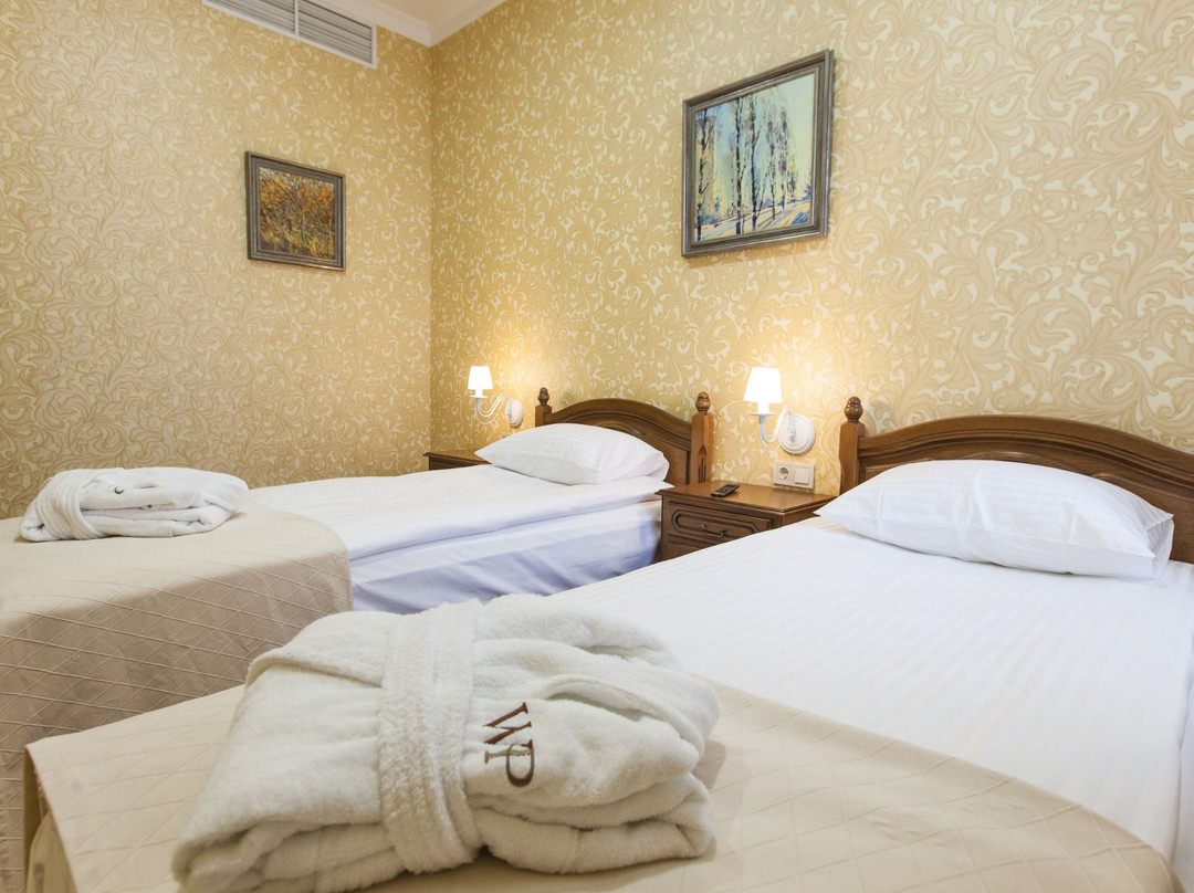 West Park Hotel主图