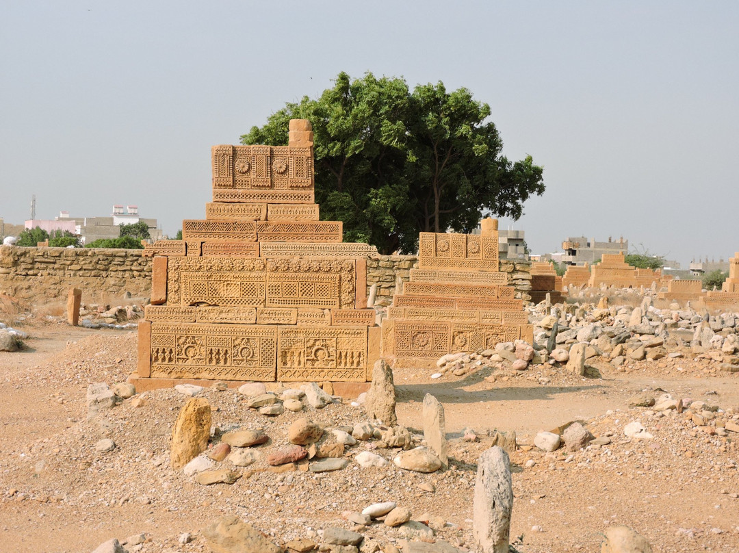 Chaukhandi Tombs-卡拉奇必去景点