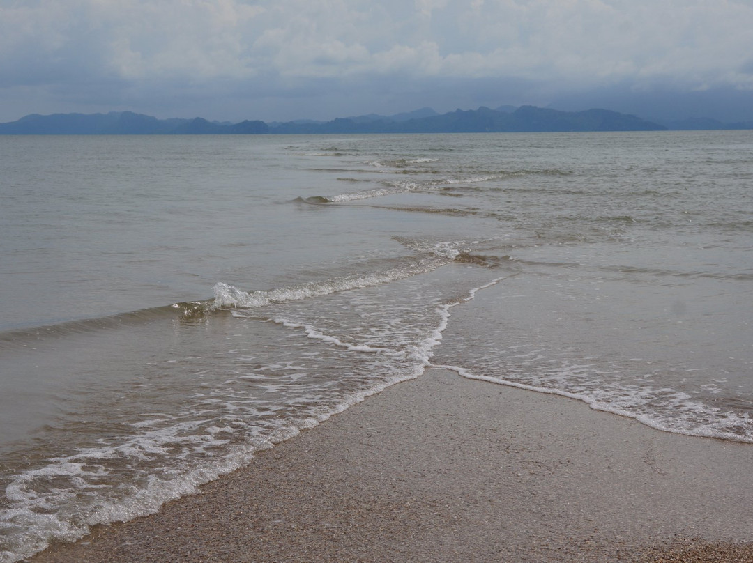 Golden Dragon Beach-沙敦必去景点