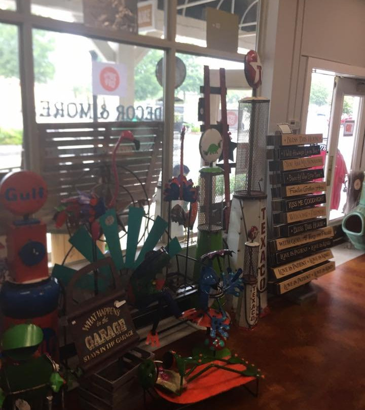 Decor & More-塞维尔维尔必去景点