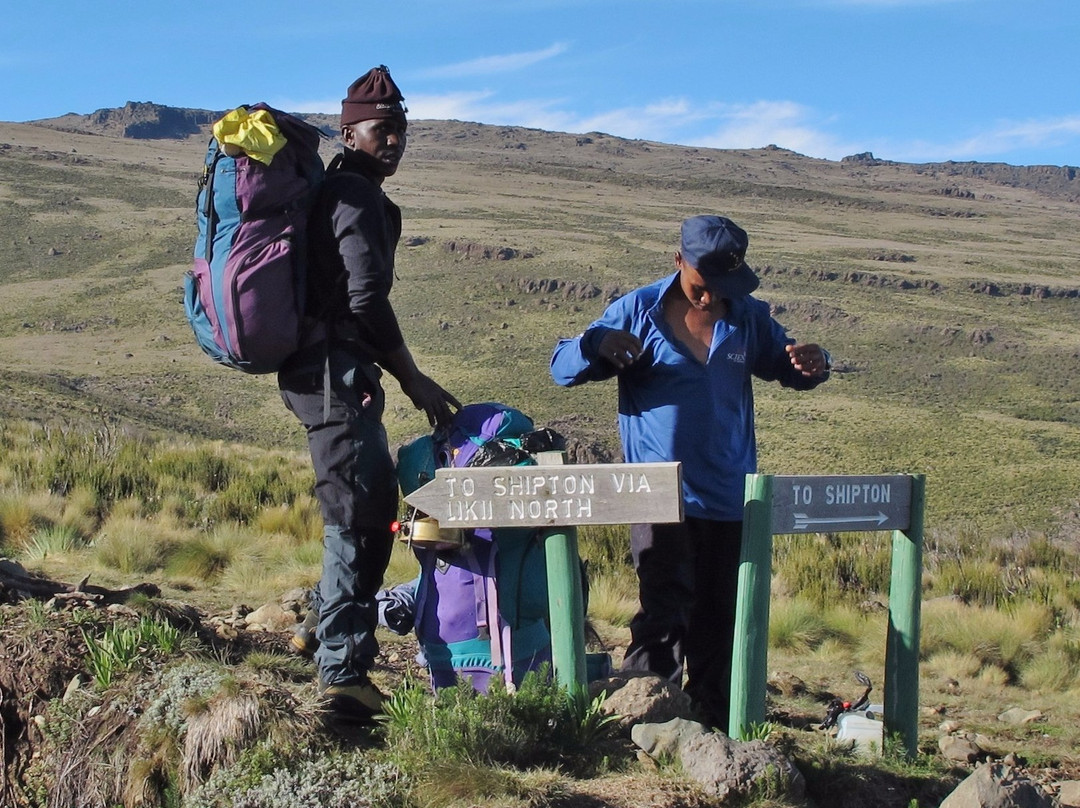 Thiga Safaris-Naro Moru必去景点