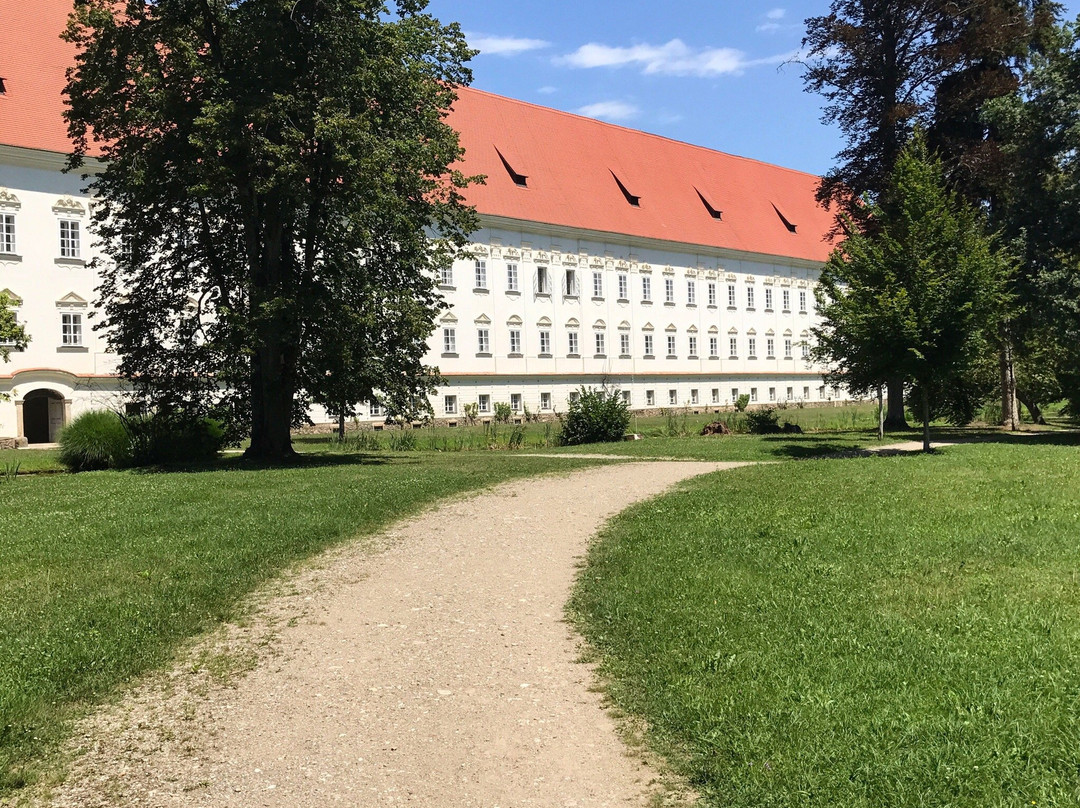 Stift Viktring景点图片