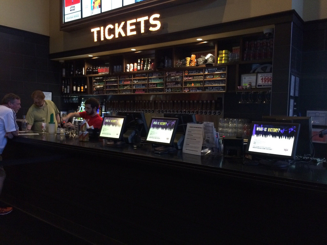 Alamo Drafthouse Cinema景点图片
