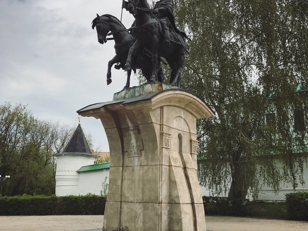 Monument to the Saints Boris and Gleb景点图片