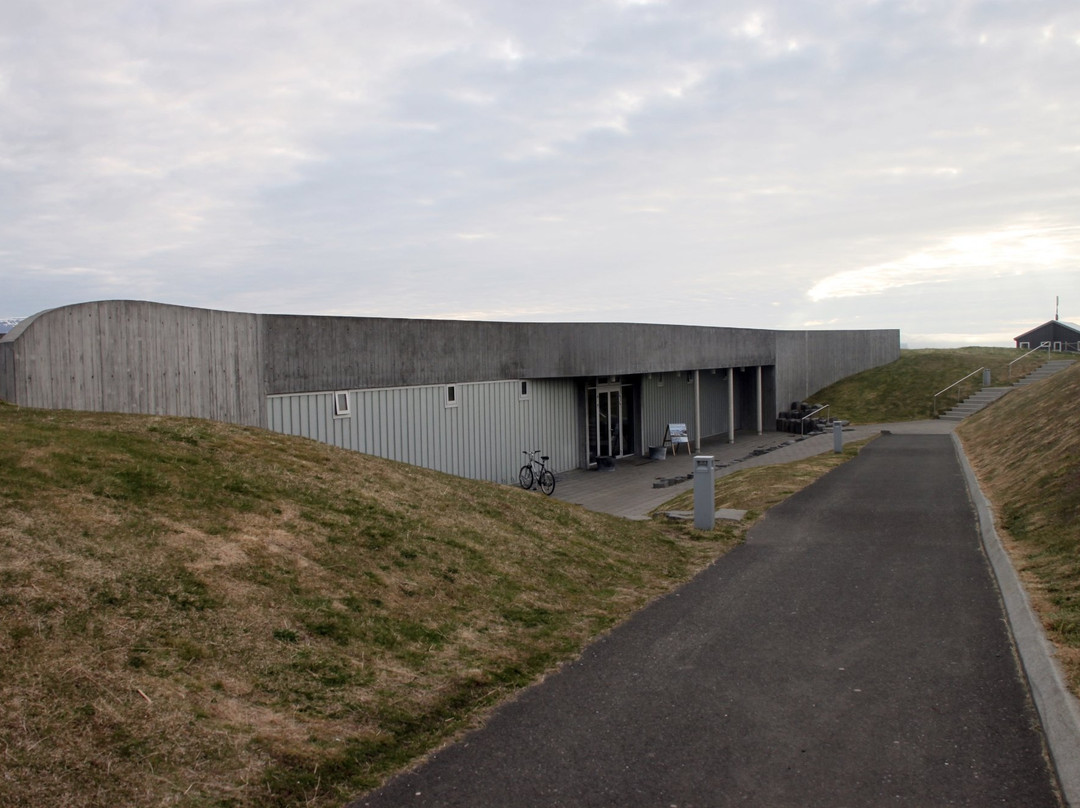 Swimmingpool-Hofsos必去景点