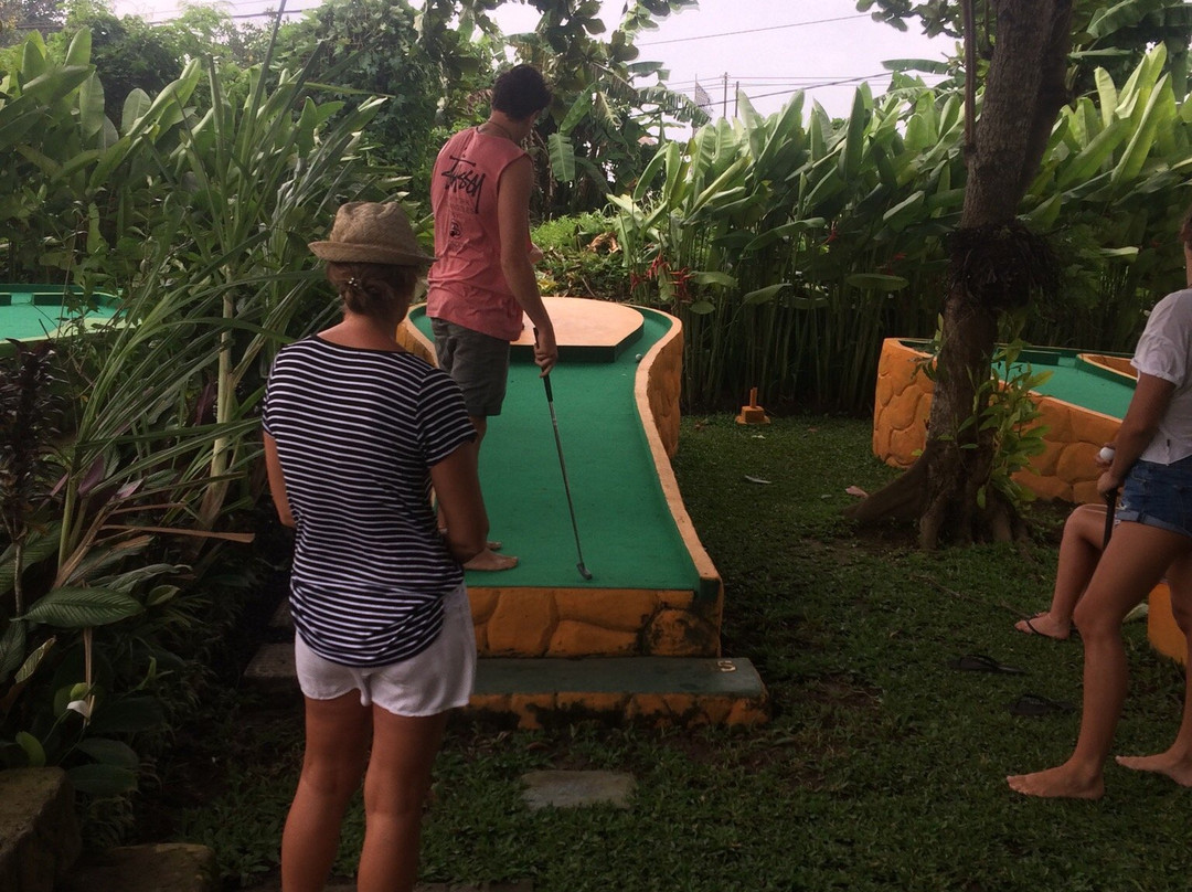 Bali Mini Golf-达巴南必去景点