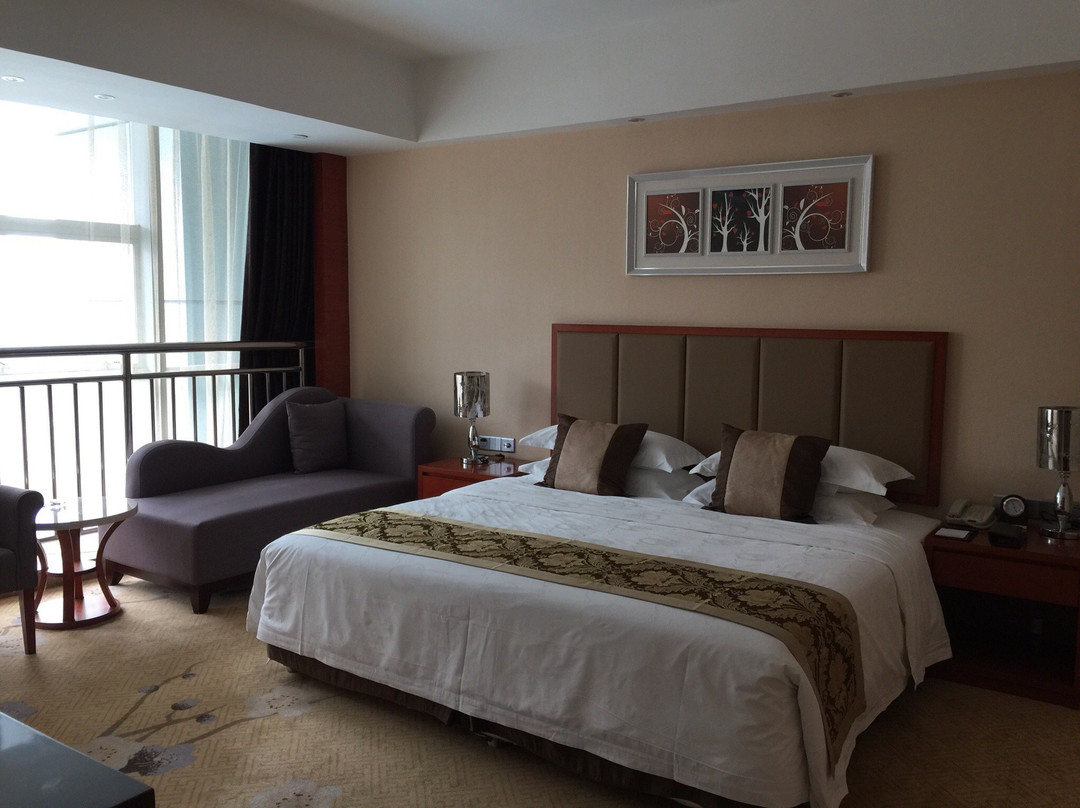 厦门明珠海湾大酒店（园林博览苑店）主图