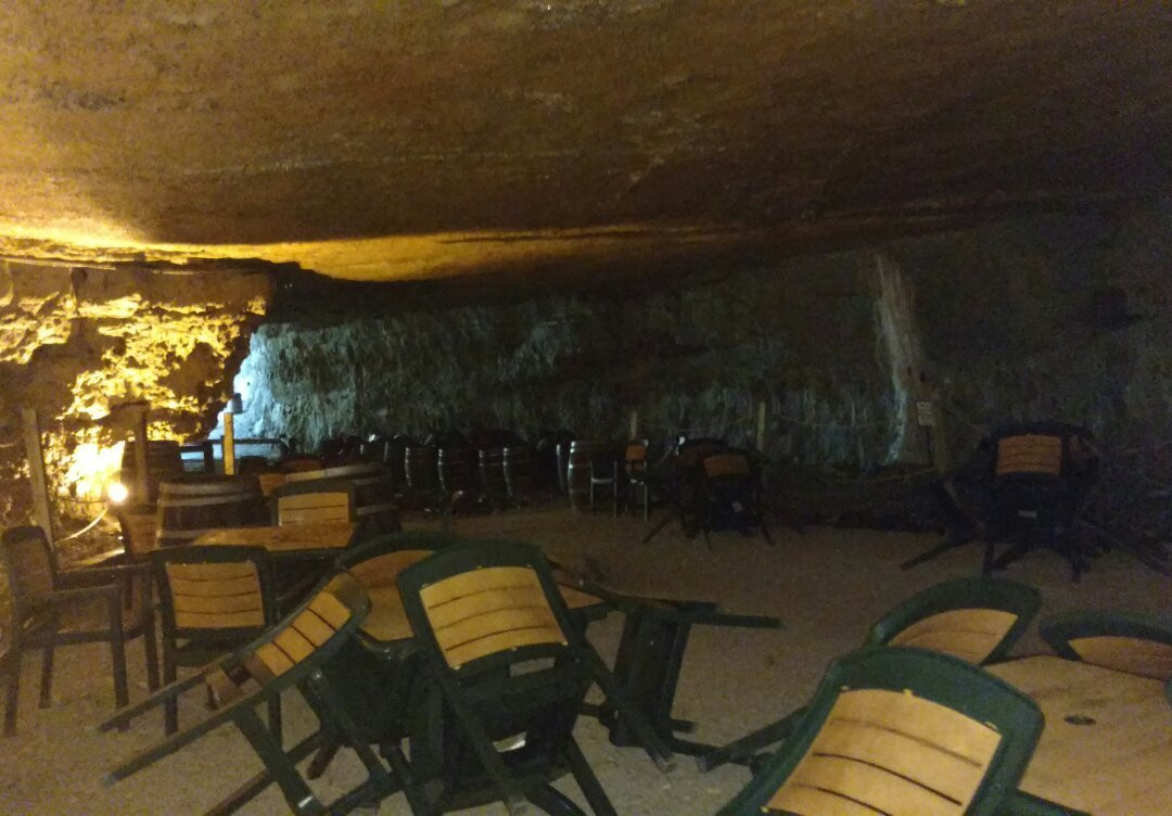 Cave Vineyard-Sainte Genevieve必去景点